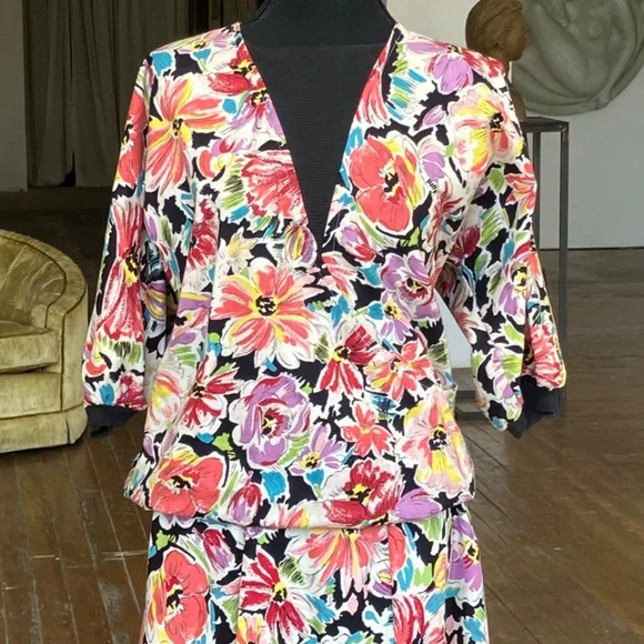 Vintage floral, two piece skirt set - Picture 9 of 12